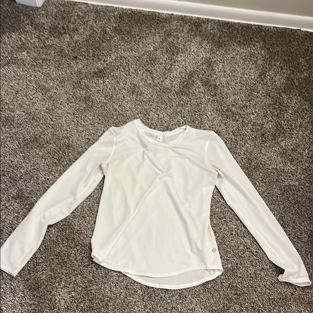 Lululemon Athletica White Asymmetrical Fitted Long Sleeve Blouse